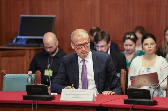 Tisza-kormány: módosítják a választási törvényt és visszamenőleg vizsgálják a BGA-támogatásokat