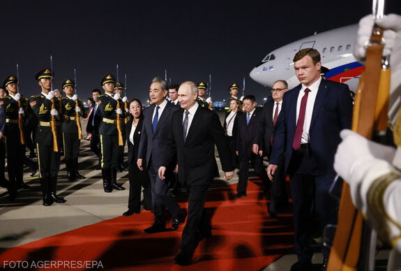 Pekingbe érkezett Putyin hivatalos látogatásra