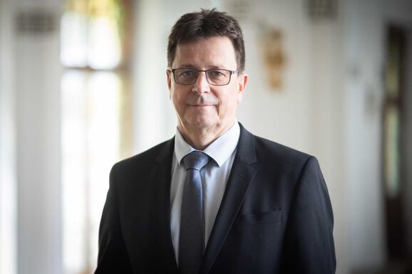 Helyettes államtitkár felelhet majd Budapesten a határon túli magyarokért