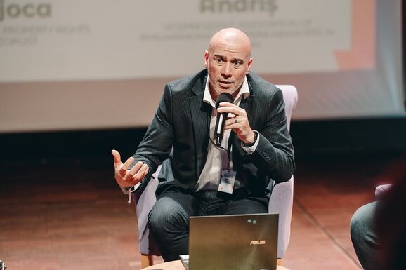 Demeter András folytatja a kulturális minisztérium élén a felmentéséről szóló rendelet közzétételéig