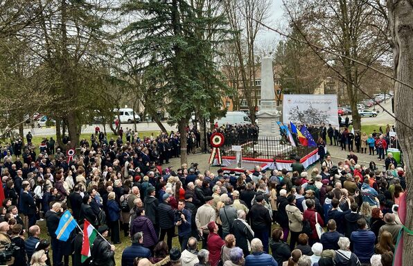 Háromnapos programsorozattal készülnek március 15-re Marosvásárhelyen