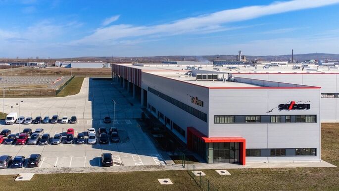 Nyugat-Európából Romániába költöztetheti a termelését egy nagy autóalkatrész-gyártó