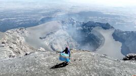 Veszélyes vállalkozás: aktív mexikói vulkánra mászott fel Sántha Xénia (VIDEÓ)