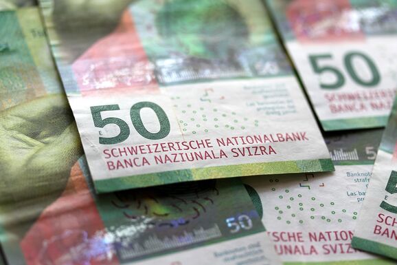 Még egy európai ország biztosít alkotmányos védelmet a készpénznek