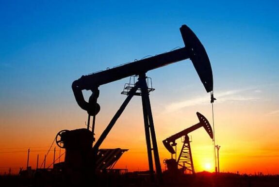 Gyűrűzik a közel-keleti válság – Az emelkedő olajárakra reagálnak a kormányok