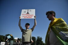 Az oktatás finanszírozásának csökkentése ellen tiltakoznak az egyetemisták