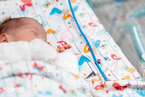 Új esély a háromszéki koraszülötteknek – Távoli szakorvosok segítik a kritikus állapotban lévőket