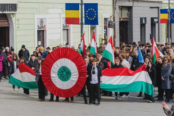 „Bennünk egy a nemzet” – Kolozs megye egész héten ünnepel