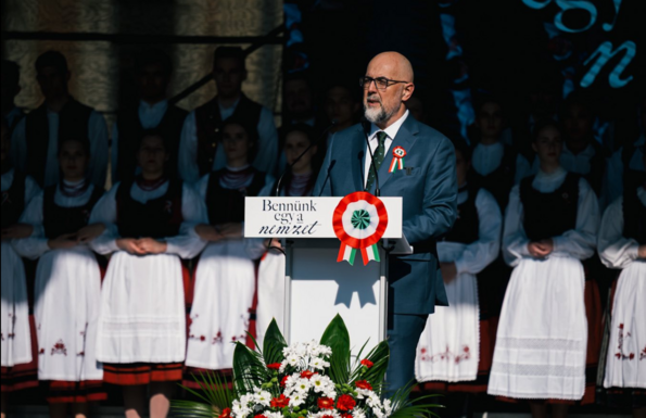 Kelemen Hunor március 15. után: A kölcsönös tisztelet erősebbé tesz bennünket