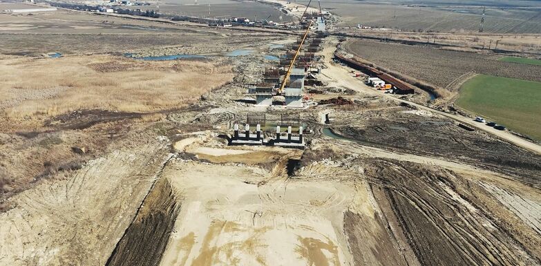 Újabb százmilliós uniós támogatások úszhatnak el