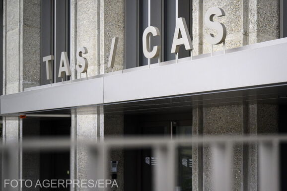 Barátai segítik pénzzel az elnökválasztás vesztesének CAS-harcát