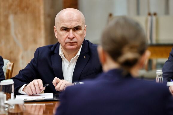 Elhalasztják ülésüket a liberálisok, a PSD kitart a konzultációja mellett