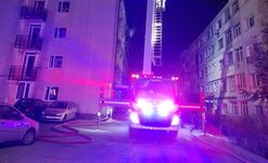 Lakástűzben veszítette életét egy nő – Több mint 100 lakót evakuáltak