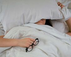 Hamarosan egy órával kevesebbet alhatunk: így készítheted fel szervezeted az óraátállításra