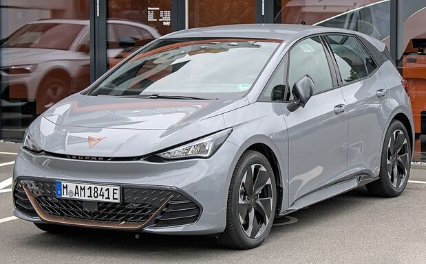 Százezer elektromos autót hív vissza a Volkswagen – Tűzveszély is fennáll