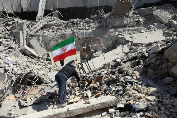 Trump tizenöt pontja: békejavaslat Iránnak