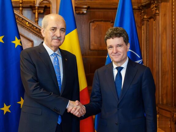 Nicuşor Dan fogadta a török házelnököt: Bukarestbe hívta Erdogant