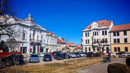 „Nem rózsaszín a valóság” – Lakossági fórum Kézdivásárhely mindennapi gondjairól