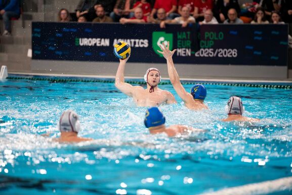 Ez is történt: kiejtették Vancsikékat, „nemet mondtak” a transzneműekre, pánikroham a vébén