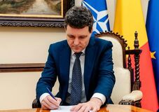 Nicuşor Dan bízik benne, hogy lesz megoldás az üzemanyagárak „érezhető” mérséklésére