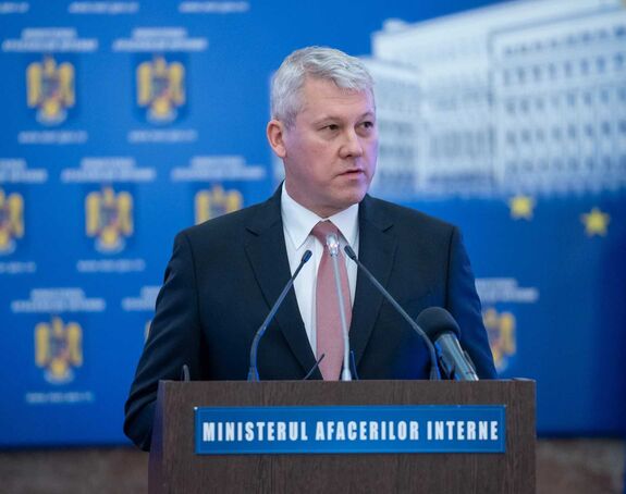 Predoiu válthatja Bolojant, de a koalíciós kiegyezés sem kizárt