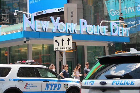 Lövöldözés New Yorkban: gyermekeket is meglőttek