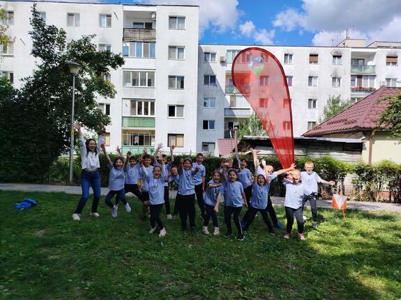 A tájfutás beköltözik az iskolaudvarra a COMPASS mobilalkalmazással