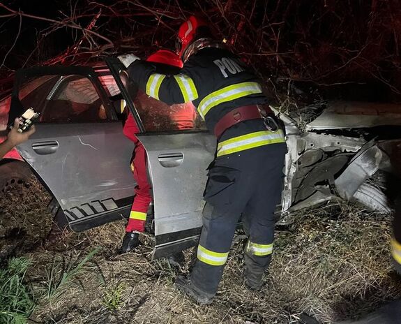 Kórházban kötött ki a fiatal, miután ellopott egy autót