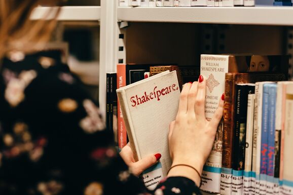 Uniós statisztika: Romániában mostohagyerek a kultúra