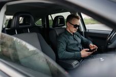 FRISSÍTVE – Csaló SMS-ek terjednek: gyorshajtási bírsággal fenyegetik a sofőröket