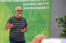 Megoldást kell találni a politikai válságra – Ez az önkormányzatok érdeke is