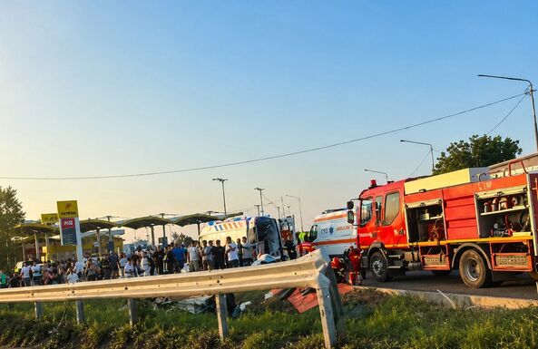 Halálos baleset az A2-es autópályán: egy ember meghalt, hárman megsérültek