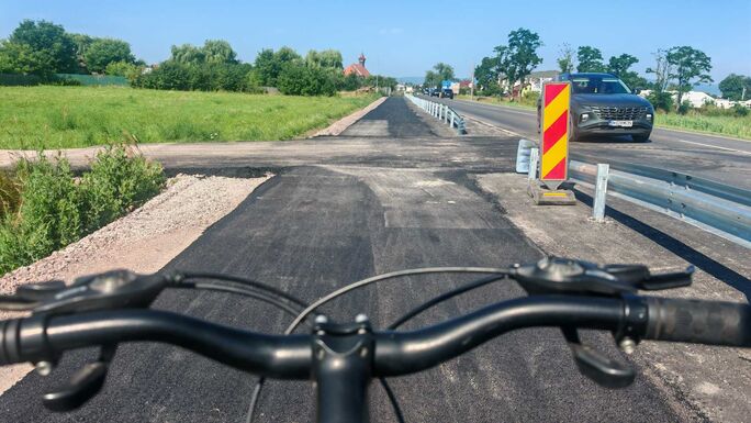 Nagyjából elkészült az Oroszfalu és Sárfalva közötti bicikliút – kipróbáltuk (VIDEÓ)
