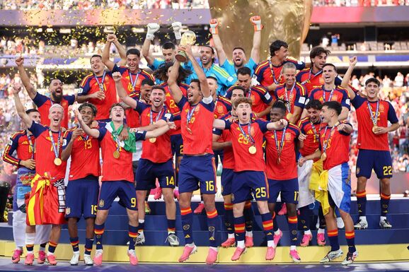 Egymillió szurkolót várnak a világbajnok spanyol válogatott madridi ünneplésére