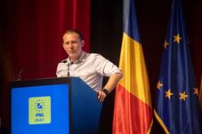 Magasabb adók, növekvő infláció – figyelmeztet a volt kormányfő 