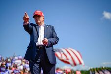 Hatvan országra vet ki új vámokat Trump, az EU sem kivétel