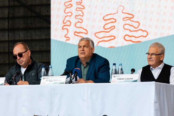 Orbán szerint az EU életképtelen