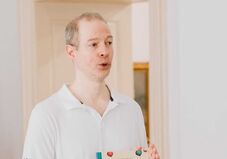 Harcos Bálint: a jó gyerekkönyv egy életen át elkísér, ezért óriási a szerzők felelőssége