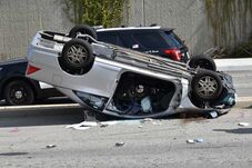 Több fiatal hal meg közúti balesetben, mint a tuberkulózis és kábítószer miatt