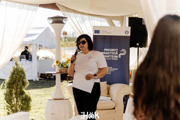 Hagyományt teremtenek és jövőt építenek – Ötéves a Partiumi Keresztény Egyetem Alumni Napja