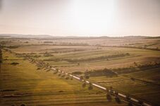 Megújul a Szováta felé vezető megyei út – 19 kilométeres szakaszt korszerűsítenek