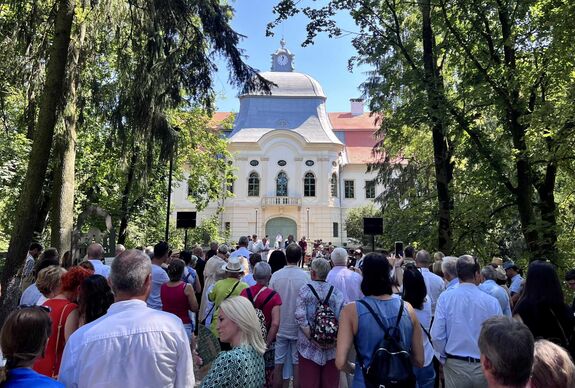 Hegedüs Csilla: „Lakni” kell a felújított gernyeszegi Teleki-kastélyt, hogy tovább élhessen