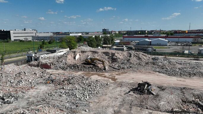 Újabb gyár helyén épül lakópark