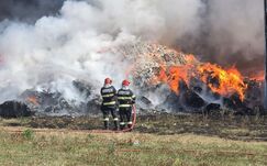 Három napig tartó megfeszített munkával eloltották a lécfalvi hulladékgyűjtőben keletkezett tüzet