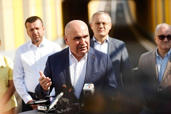 Hiába a sok tiltakozás – Bolojan szerint a liberálisok megszavazzák a bértörvény tervezetét