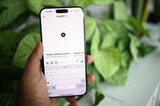 Szigorúbb uniós szabályozás alá kerül a ChatGPT, a Reddit és a Roblox