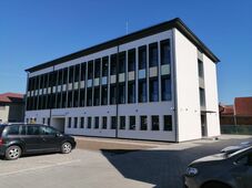 Korszerű épület lett az APIA csíkszeredai székháza