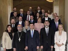 Újraalakult a román parlament imacsoportja