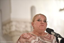 Bíróság elé küldték Șoșoacát az olasz stáb bezárása miatt