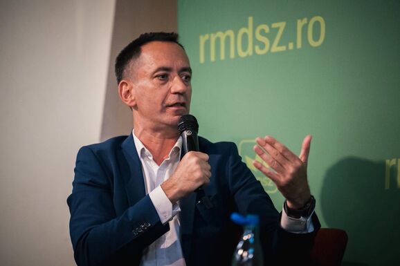 Külön szabályokat kér az RMDSZ a kisebbségek lakta térségek közigazgatási átszervezésére